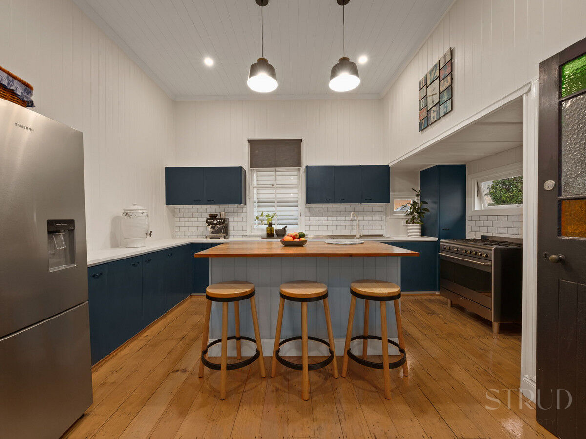 eyJ0eXAiOiJKV1QiLCJhbGciOiJIUzI1NiJ9.eyJzdGciOltbMTYsImh0dHBzOi8vYXUtY3JtLmNkbnMucmV4c29mdHdhcmUuY29tL2FwcC9saXZlc3RvcmUvYWNjb3VudHMvMzg2NC9saXN0aW5ncy80ODkyMTUyL2ltYWdlcy8xMy13ZWItb3ItbWxzLTItc2xvbV8xOGEwLTBlZGYtYjIxYi0xNGRjLWI1YjMtOGJmMS01NmZiLThjMDJfMjAyNjAzMDExMTQ4MzYuanBnIiwxXSxbMTYsImh0dHBzOi8vYXUtY3JtLmNkbnMucmV4c29mdHdhcmUuY29tL2FwcC9saXZlc3RvcmUvYWNjb3VudHMvMzg2NC93YXRlcm1hcmtzLzUwNy9pbWFnZXMvU3RydWQtV2hpdGVfZTFhNi0zYWY2LWVhYzEtYzUwNC1jOTExLWM1ZmEtZGNhMi1lMWJhXzIwMjIwNTIwMDExNzI1LnBuZyIsMV0sWzgsMjVdLFsxMixudWxsLDAuMDksMl0sWzYsImJvdHRvbS1yaWdodCIsMjUsMjVdXSwiaXNzIjoiNTFjZWJlMTItMTUzYy0xMWU5LTk4YTYtNmU0YTY3YzRmYTg3In0