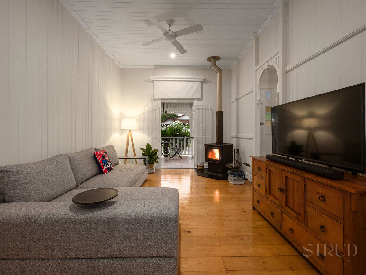 eyJ0eXAiOiJKV1QiLCJhbGciOiJIUzI1NiJ9.eyJzdGciOltbMTYsImh0dHBzOi8vYXUtY3JtLmNkbnMucmV4c29mdHdhcmUuY29tL2FwcC9saXZlc3RvcmUvYWNjb3VudHMvMzg2NC9saXN0aW5ncy80ODkyMTUyL2ltYWdlcy8xNS13ZWItb3ItbWxzLTItc2xvbV8yYjhhLTVkODctZWYyOC0zMTM0LTA4YWUtMjRhNy02ZDc2LTM3ODFfMjAyNjAzMDExMTQ4MzguanBnIiwxXSxbMTYsImh0dHBzOi8vYXUtY3JtLmNkbnMucmV4c29mdHdhcmUuY29tL2FwcC9saXZlc3RvcmUvYWNjb3VudHMvMzg2NC93YXRlcm1hcmtzLzUwNy9pbWFnZXMvU3RydWQtV2hpdGVfZTFhNi0zYWY2LWVhYzEtYzUwNC1jOTExLWM1ZmEtZGNhMi1lMWJhXzIwMjIwNTIwMDExNzI1LnBuZyIsMV0sWzgsMjVdLFsxMixudWxsLDAuMDksMl0sWzYsImJvdHRvbS1yaWdodCIsMjUsMjVdXSwiaXNzIjoiNTFjZWJlMTItMTUzYy0xMWU5LTk4YTYtNmU0YTY3YzRmYTg3In0