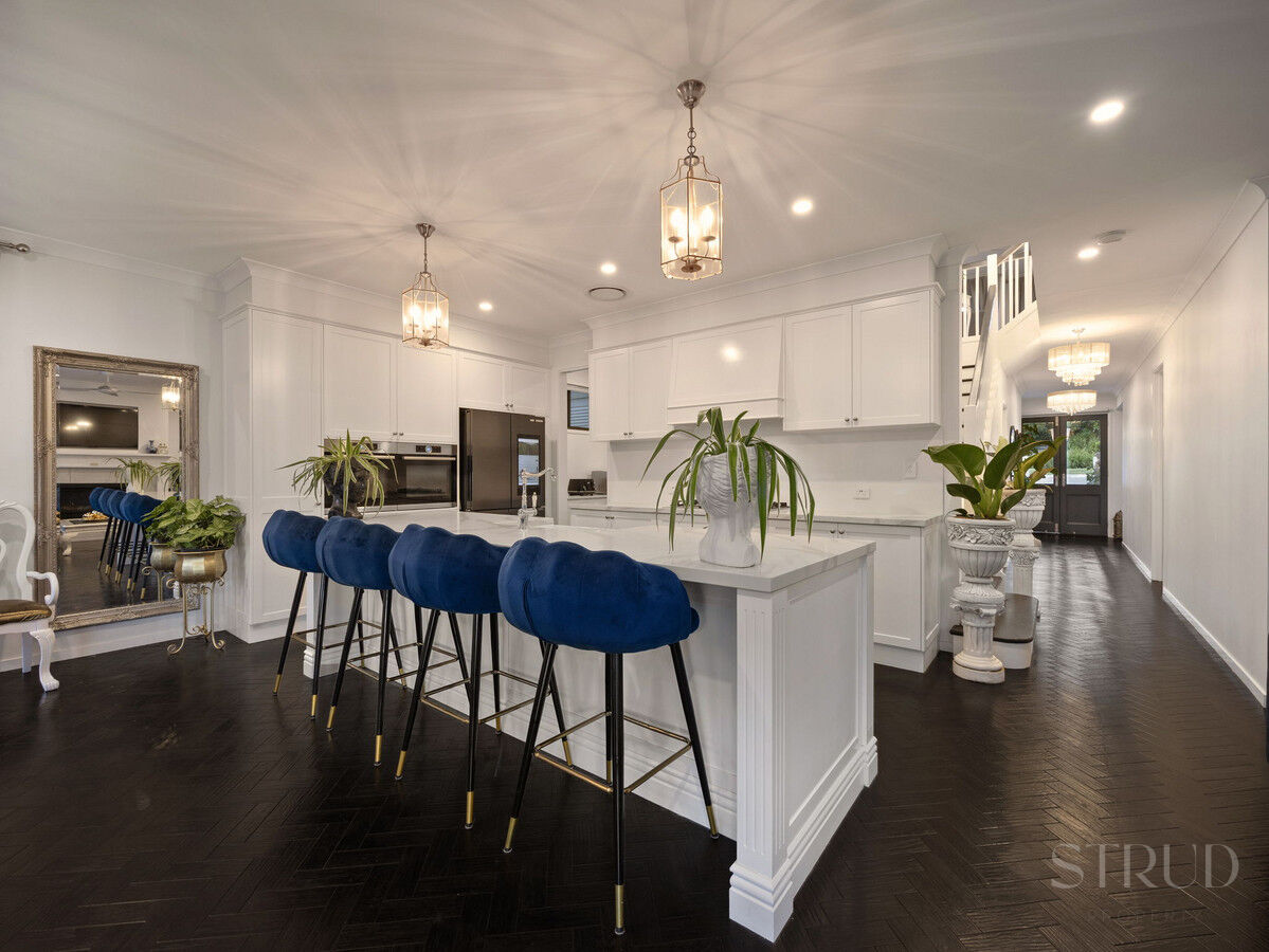 eyJ0eXAiOiJKV1QiLCJhbGciOiJIUzI1NiJ9.eyJzdGciOltbMTYsImh0dHBzOi8vYXUtY3JtLmNkbnMucmV4c29mdHdhcmUuY29tL2FwcC9saXZlc3RvcmUvYWNjb3VudHMvMzg2NC9saXN0aW5ncy80OTI5OTg4L2ltYWdlcy8xOC13ZWItb3ItbWxzLTgzLXJpZF9hZjQ1LWNiYzQtZDE3YS1jMDA2LTdjZjYtZDUzMS02MWE2LTIzMzdfMjAyNjAzMDExMTA1MDIuanBnIiwxXSxbMTYsImh0dHBzOi8vYXUtY3JtLmNkbnMucmV4c29mdHdhcmUuY29tL2FwcC9saXZlc3RvcmUvYWNjb3VudHMvMzg2NC93YXRlcm1hcmtzLzUwNy9pbWFnZXMvU3RydWQtV2hpdGVfZTFhNi0zYWY2LWVhYzEtYzUwNC1jOTExLWM1ZmEtZGNhMi1lMWJhXzIwMjIwNTIwMDExNzI1LnBuZyIsMV0sWzgsMjVdLFsxMixudWxsLDAuMDksMl0sWzYsImJvdHRvbS1yaWdodCIsMjUsMjVdXSwiaXNzIjoiNTFjZWJlMTItMTUzYy0xMWU5LTk4YTYtNmU0YTY3YzRmYTg3In0