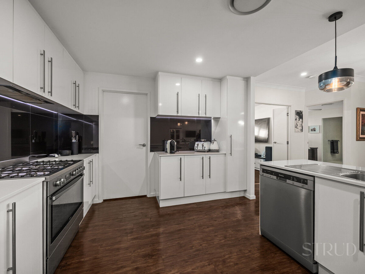 eyJ0eXAiOiJKV1QiLCJhbGciOiJIUzI1NiJ9.eyJzdGciOltbMTYsImh0dHBzOi8vYXUtY3JtLmNkbnMucmV4c29mdHdhcmUuY29tL2FwcC9saXZlc3RvcmUvYWNjb3VudHMvMzg2NC9saXN0aW5ncy80OTQxMDkyL2ltYWdlcy84LXdlYi1vci1tbHMtOS10YW1ib19lZTRlLTNhOGUtMDYyNy1jMmMzLTdiOGQtMmM3MS1mZGVjLTNkOTNfMjAyNjAzMDQwMzQyMjcuanBnIiwxXSxbMTYsImh0dHBzOi8vYXUtY3JtLmNkbnMucmV4c29mdHdhcmUuY29tL2FwcC9saXZlc3RvcmUvYWNjb3VudHMvMzg2NC93YXRlcm1hcmtzLzUwNy9pbWFnZXMvU3RydWQtV2hpdGVfZTFhNi0zYWY2LWVhYzEtYzUwNC1jOTExLWM1ZmEtZGNhMi1lMWJhXzIwMjIwNTIwMDExNzI1LnBuZyIsMV0sWzgsMjVdLFsxMixudWxsLDAuMDksMl0sWzYsImJvdHRvbS1yaWdodCIsMjUsMjVdXSwiaXNzIjoiNTFjZWJlMTItMTUzYy0xMWU5LTk4YTYtNmU0YTY3YzRmYTg3In0