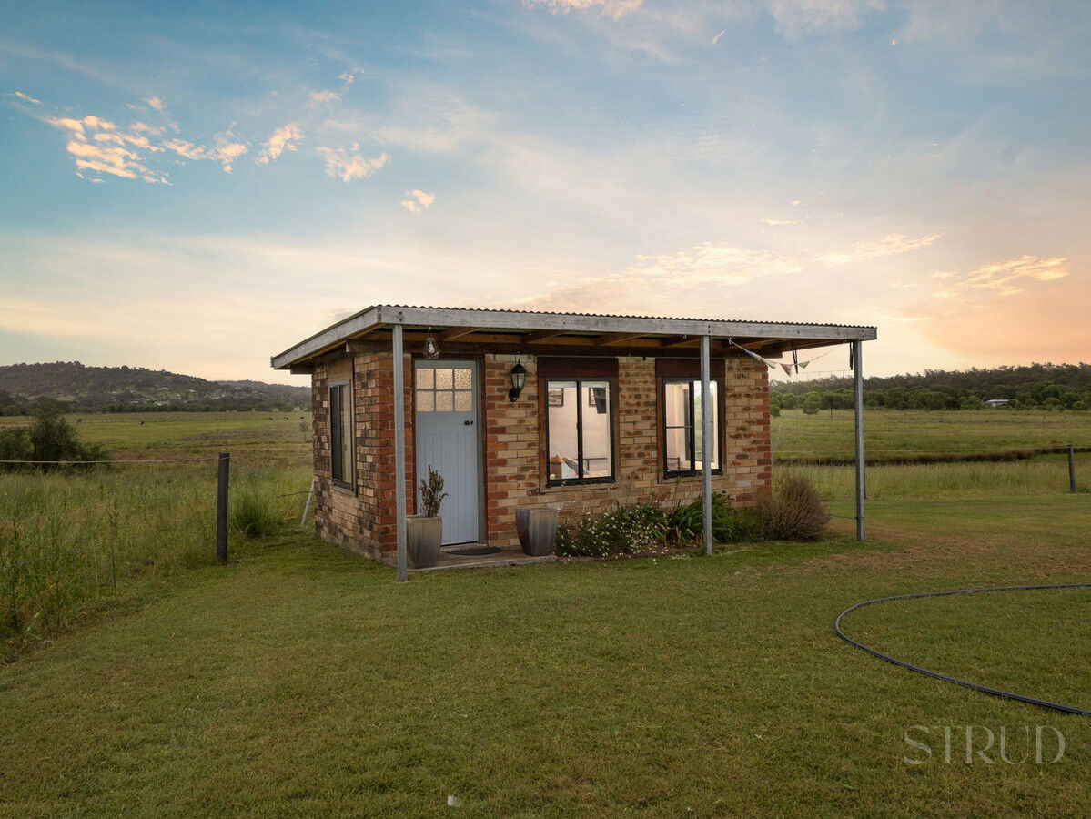 eyJ0eXAiOiJKV1QiLCJhbGciOiJIUzI1NiJ9.eyJzdGciOltbMTYsImh0dHBzOi8vYXUtY3JtLmNkbnMucmV4c29mdHdhcmUuY29tL2FwcC9saXZlc3RvcmUvYWNjb3VudHMvMzg2NC9saXN0aW5ncy80ODI3NjIyL2ltYWdlcy8xMy13ZWItb3ItbWxzLTQ5LXdvb182MTQzLWNhYTgtMTg0YS05MTBmLWRjOGUtYTc0NC1iOTg5LTYyNDFfMjAyNTEyMTcwNDEwMDMuanBnIiwxXSxbMTYsImh0dHBzOi8vYXUtY3JtLmNkbnMucmV4c29mdHdhcmUuY29tL2FwcC9saXZlc3RvcmUvYWNjb3VudHMvMzg2NC93YXRlcm1hcmtzLzUwNy9pbWFnZXMvU3RydWQtV2hpdGVfZTFhNi0zYWY2LWVhYzEtYzUwNC1jOTExLWM1ZmEtZGNhMi1lMWJhXzIwMjIwNTIwMDExNzI1LnBuZyIsMV0sWzgsMjVdLFsxMixudWxsLDAuMDksMl0sWzYsImJvdHRvbS1yaWdodCIsMjUsMjVdXSwiaXNzIjoiNTFjZWJlMTItMTUzYy0xMWU5LTk4YTYtNmU0YTY3YzRmYTg3In0