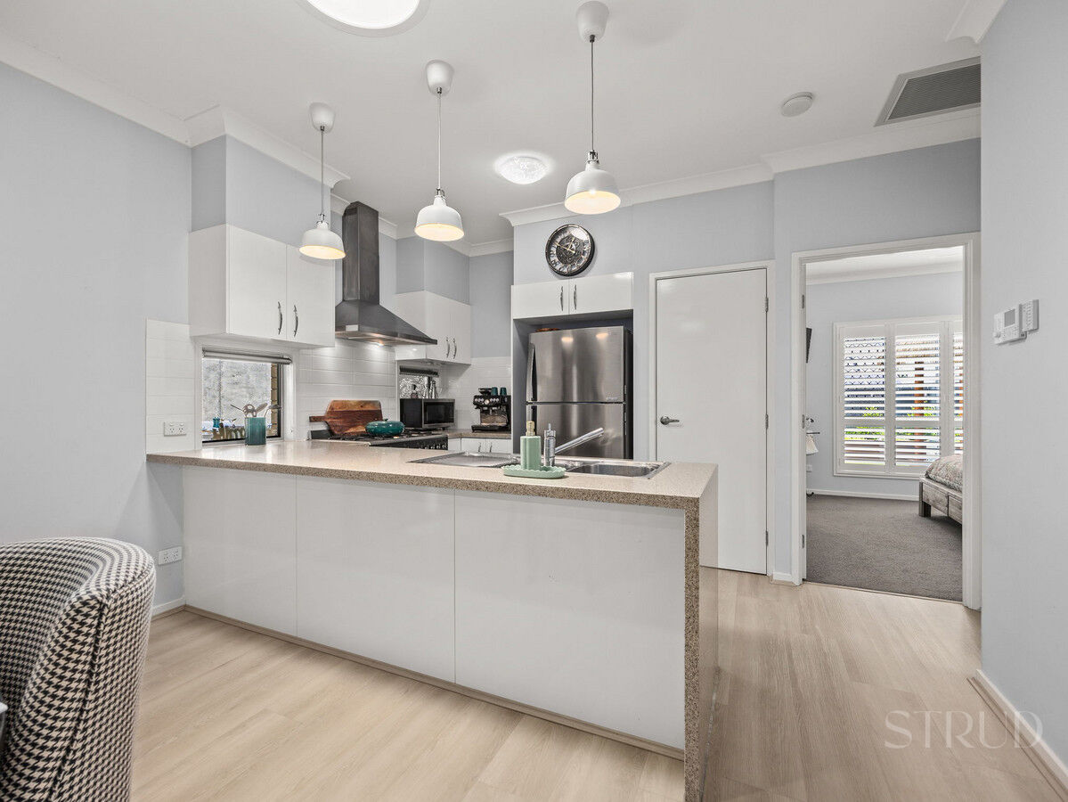 eyJ0eXAiOiJKV1QiLCJhbGciOiJIUzI1NiJ9.eyJzdGciOltbMTYsImh0dHBzOi8vYXUtY3JtLmNkbnMucmV4c29mdHdhcmUuY29tL2FwcC9saXZlc3RvcmUvYWNjb3VudHMvMzg2NC9saXN0aW5ncy80ODcyNjgyL2ltYWdlcy8xMS13ZWItb3ItbWxzLTMzLWFmZl9hZmY3LTljMDktZGNhNy1lNWEwLWFmYWQtOWI4My02MzFhLTA1N2JfMjAyNjAxMjExMDMzNDYuanBnIiwxXSxbMTYsImh0dHBzOi8vYXUtY3JtLmNkbnMucmV4c29mdHdhcmUuY29tL2FwcC9saXZlc3RvcmUvYWNjb3VudHMvMzg2NC93YXRlcm1hcmtzLzUwNy9pbWFnZXMvU3RydWQtV2hpdGVfZTFhNi0zYWY2LWVhYzEtYzUwNC1jOTExLWM1ZmEtZGNhMi1lMWJhXzIwMjIwNTIwMDExNzI1LnBuZyIsMV0sWzgsMjVdLFsxMixudWxsLDAuMDksMl0sWzYsImJvdHRvbS1yaWdodCIsMjUsMjVdXSwiaXNzIjoiNTFjZWJlMTItMTUzYy0xMWU5LTk4YTYtNmU0YTY3YzRmYTg3In0