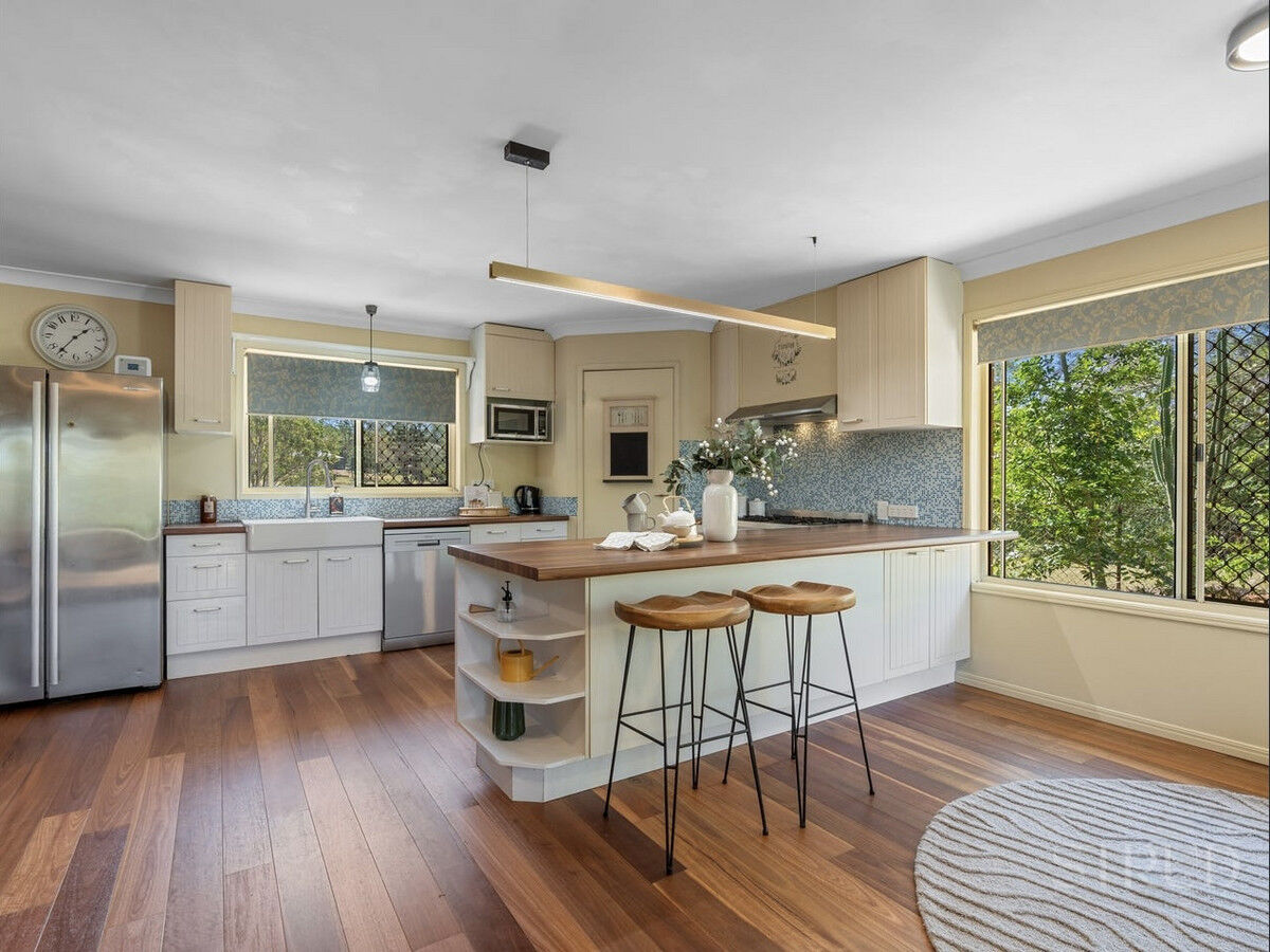 eyJ0eXAiOiJKV1QiLCJhbGciOiJIUzI1NiJ9.eyJzdGciOltbMTYsImh0dHBzOi8vYXUtY3JtLmNkbnMucmV4c29mdHdhcmUuY29tL2FwcC9saXZlc3RvcmUvYWNjb3VudHMvMzg2NC9saXN0aW5ncy80ODg5Njc2L2ltYWdlcy9pbWFnZS0yNF80Zjc0LWMxNjUtMWUzZC1mZmY3LTE3ZGItODc5NS1hY2QzLTU0YWFfMjAyNjAxMzAwNDU0NTEuanBnIiwxXSxbMTYsImh0dHBzOi8vYXUtY3JtLmNkbnMucmV4c29mdHdhcmUuY29tL2FwcC9saXZlc3RvcmUvYWNjb3VudHMvMzg2NC93YXRlcm1hcmtzLzUwNy9pbWFnZXMvU3RydWQtV2hpdGVfZTFhNi0zYWY2LWVhYzEtYzUwNC1jOTExLWM1ZmEtZGNhMi1lMWJhXzIwMjIwNTIwMDExNzI1LnBuZyIsMV0sWzgsMjVdLFsxMixudWxsLDAuMDksMl0sWzYsImJvdHRvbS1yaWdodCIsMjUsMjVdXSwiaXNzIjoiNTFjZWJlMTItMTUzYy0xMWU5LTk4YTYtNmU0YTY3YzRmYTg3In0