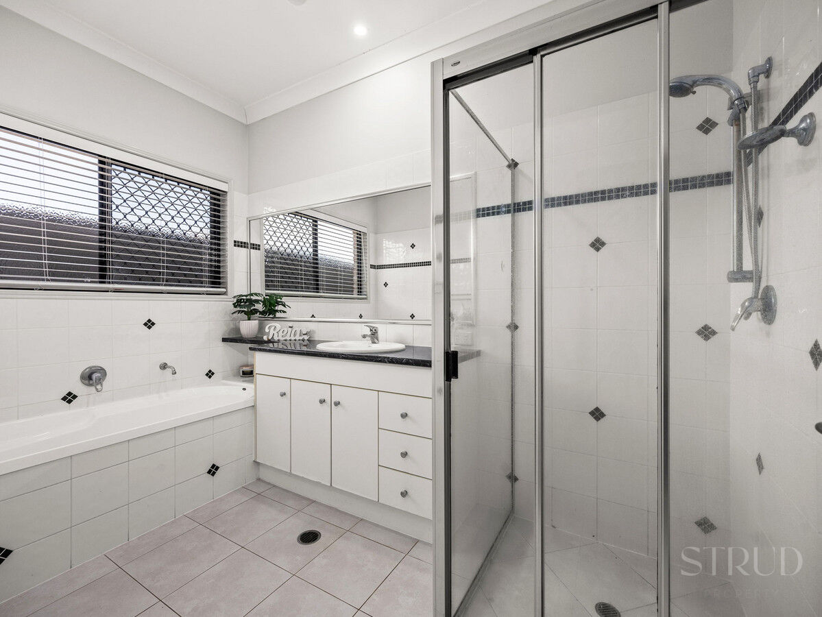 eyJ0eXAiOiJKV1QiLCJhbGciOiJIUzI1NiJ9.eyJzdGciOltbMTYsImh0dHBzOi8vYXUtY3JtLmNkbnMucmV4c29mdHdhcmUuY29tL2FwcC9saXZlc3RvcmUvYWNjb3VudHMvMzg2NC9saXN0aW5ncy80OTkyNjkwL2ltYWdlcy8yNi13ZWItb3ItbWxzLTkzLXJvY184NjYxLTM1MjUtNzYzMi02ODdiLTRiYTAtMzIxNi1hMjVhLWQyZDdfMjAyNjAzMjYwMTM0MjMuanBnIiwxXSxbMTYsImh0dHBzOi8vYXUtY3JtLmNkbnMucmV4c29mdHdhcmUuY29tL2FwcC9saXZlc3RvcmUvYWNjb3VudHMvMzg2NC93YXRlcm1hcmtzLzUwNy9pbWFnZXMvU3RydWQtV2hpdGVfZTFhNi0zYWY2LWVhYzEtYzUwNC1jOTExLWM1ZmEtZGNhMi1lMWJhXzIwMjIwNTIwMDExNzI1LnBuZyIsMV0sWzgsMjVdLFsxMixudWxsLDAuMDksMl0sWzYsImJvdHRvbS1yaWdodCIsMjUsMjVdXSwiaXNzIjoiNTFjZWJlMTItMTUzYy0xMWU5LTk4YTYtNmU0YTY3YzRmYTg3In0