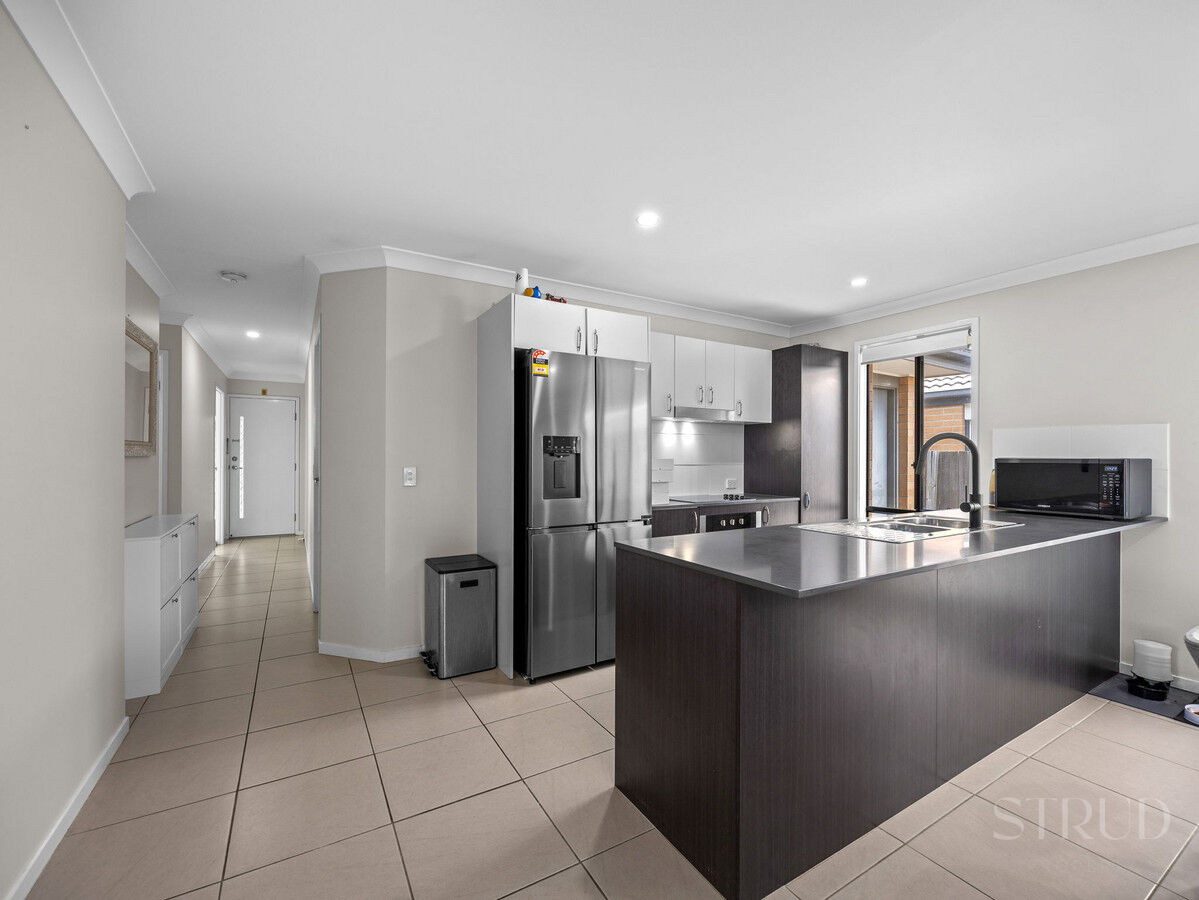 eyJ0eXAiOiJKV1QiLCJhbGciOiJIUzI1NiJ9.eyJzdGciOltbMTYsImh0dHBzOi8vYXUtY3JtLmNkbnMucmV4c29mdHdhcmUuY29tL2FwcC9saXZlc3RvcmUvYWNjb3VudHMvMzg2NC9saXN0aW5ncy80ODYwMTg0L2ltYWdlcy83LXdlYi1vci1tbHMtODUtYmVycl8zYmQ4LTk5NzAtYmM1YS00ZTI1LTMxMTAtMTNmZi0wMDU2LTliMWRfMjAyNjAyMDIxMjM4MjEuanBnIiwxXSxbMTYsImh0dHBzOi8vYXUtY3JtLmNkbnMucmV4c29mdHdhcmUuY29tL2FwcC9saXZlc3RvcmUvYWNjb3VudHMvMzg2NC93YXRlcm1hcmtzLzUwNy9pbWFnZXMvU3RydWQtV2hpdGVfZTFhNi0zYWY2LWVhYzEtYzUwNC1jOTExLWM1ZmEtZGNhMi1lMWJhXzIwMjIwNTIwMDExNzI1LnBuZyIsMV0sWzgsMjVdLFsxMixudWxsLDAuMDksMl0sWzYsImJvdHRvbS1yaWdodCIsMjUsMjVdXSwiaXNzIjoiNTFjZWJlMTItMTUzYy0xMWU5LTk4YTYtNmU0YTY3YzRmYTg3In0