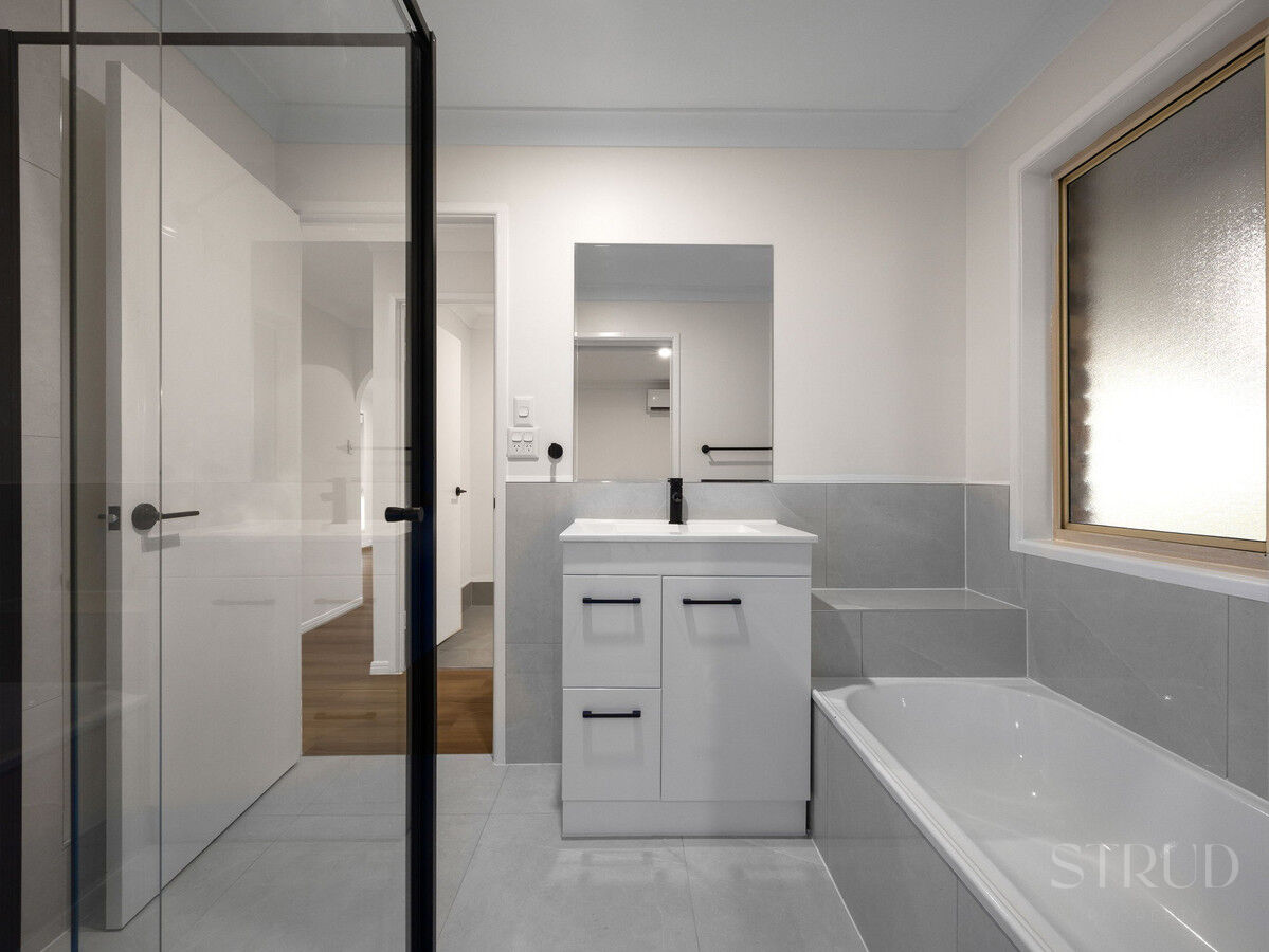 eyJ0eXAiOiJKV1QiLCJhbGciOiJIUzI1NiJ9.eyJzdGciOltbMTYsImh0dHBzOi8vYXUtY3JtLmNkbnMucmV4c29mdHdhcmUuY29tL2FwcC9saXZlc3RvcmUvYWNjb3VudHMvMzg2NC9saXN0aW5ncy80OTMxMTk5L2ltYWdlcy8xOC13ZWItb3ItbWxzLTQwLWNvb19jYWUxLTkzMTItNjE0NC00ZDllLTJiNmYtOGU0MC0yYTZlLTA5MGJfMjAyNjAzMzAwMTU0MDYuanBnIiwxXSxbMTYsImh0dHBzOi8vYXUtY3JtLmNkbnMucmV4c29mdHdhcmUuY29tL2FwcC9saXZlc3RvcmUvYWNjb3VudHMvMzg2NC93YXRlcm1hcmtzLzUwNy9pbWFnZXMvU3RydWQtV2hpdGVfZTFhNi0zYWY2LWVhYzEtYzUwNC1jOTExLWM1ZmEtZGNhMi1lMWJhXzIwMjIwNTIwMDExNzI1LnBuZyIsMV0sWzgsMjVdLFsxMixudWxsLDAuMDksMl0sWzYsImJvdHRvbS1yaWdodCIsMjUsMjVdXSwiaXNzIjoiNTFjZWJlMTItMTUzYy0xMWU5LTk4YTYtNmU0YTY3YzRmYTg3In0