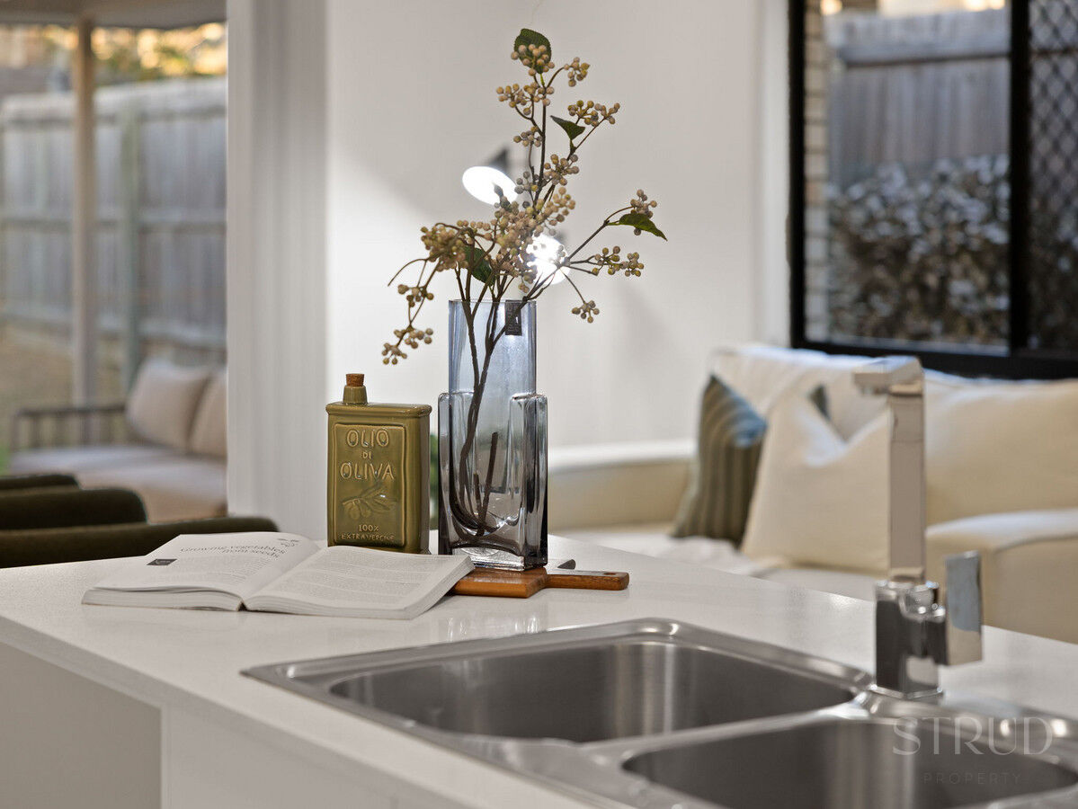 eyJ0eXAiOiJKV1QiLCJhbGciOiJIUzI1NiJ9.eyJzdGciOltbMTYsImh0dHBzOi8vYXUtY3JtLmNkbnMucmV4c29mdHdhcmUuY29tL2FwcC9saXZlc3RvcmUvYWNjb3VudHMvMzg2NC9saXN0aW5ncy80ODc3NjY0L2ltYWdlcy83LXdlYi1vci1tbHMtNi10cmV2b18zZDc0LTI2N2EtYjAxNC1iNDhjLWMzOWMtYzU1Yy0wMmNhLTFiMTZfMjAyNjA0MDIwNjUzMDMuanBnIiwxXSxbMTYsImh0dHBzOi8vYXUtY3JtLmNkbnMucmV4c29mdHdhcmUuY29tL2FwcC9saXZlc3RvcmUvYWNjb3VudHMvMzg2NC93YXRlcm1hcmtzLzUwNy9pbWFnZXMvU3RydWQtV2hpdGVfZTFhNi0zYWY2LWVhYzEtYzUwNC1jOTExLWM1ZmEtZGNhMi1lMWJhXzIwMjIwNTIwMDExNzI1LnBuZyIsMV0sWzgsMjVdLFsxMixudWxsLDAuMDksMl0sWzYsImJvdHRvbS1yaWdodCIsMjUsMjVdXSwiaXNzIjoiNTFjZWJlMTItMTUzYy0xMWU5LTk4YTYtNmU0YTY3YzRmYTg3In0